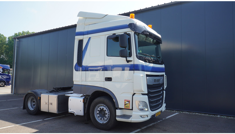 DAF XF 450 EURO 6 909.000KM - Tracteur routier: photos 4 DAF XF 450 EURO 6 909.000KM - Tracteur routier: photos 4