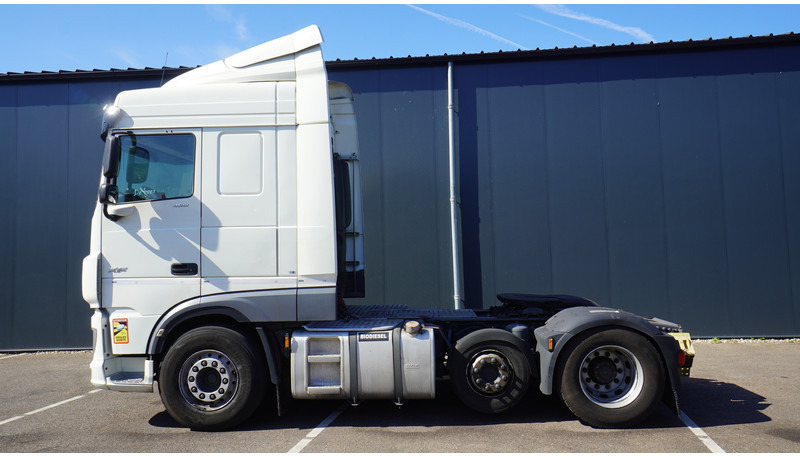 DAF XF450 FTP SC 6X2 SPACECAB - Tracteur routier: photos 1 DAF XF450 FTP SC 6X2 SPACECAB - Tracteur routier: photos 1