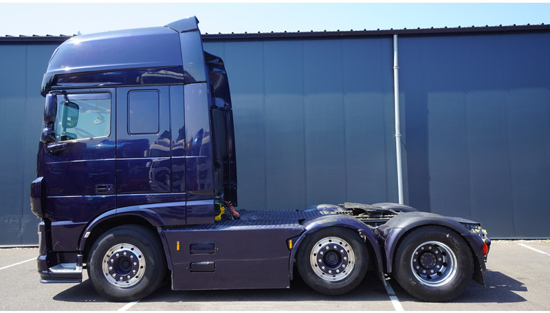 DAF XF510 FTG 6X2 SSC - Tracteur routier: photos 1 DAF XF510 FTG 6X2 SSC - Tracteur routier: photos 1