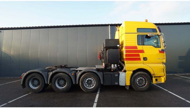 MAN TGA 41.530 8X4 160 TON'S RETARDER 283.000KM - Tracteur routier: photos 2 MAN TGA 41.530 8X4 160 TON'S RETARDER 283.000KM - Tracteur routier: photos 2