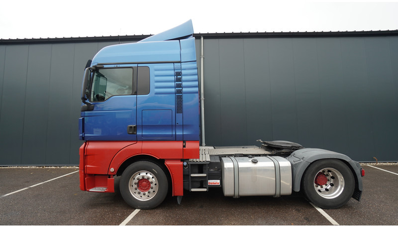 MAN TGX 18.420 ADR 664.400KM - Tracteur routier: photos 1 MAN TGX 18.420 ADR 664.400KM - Tracteur routier: photos 1