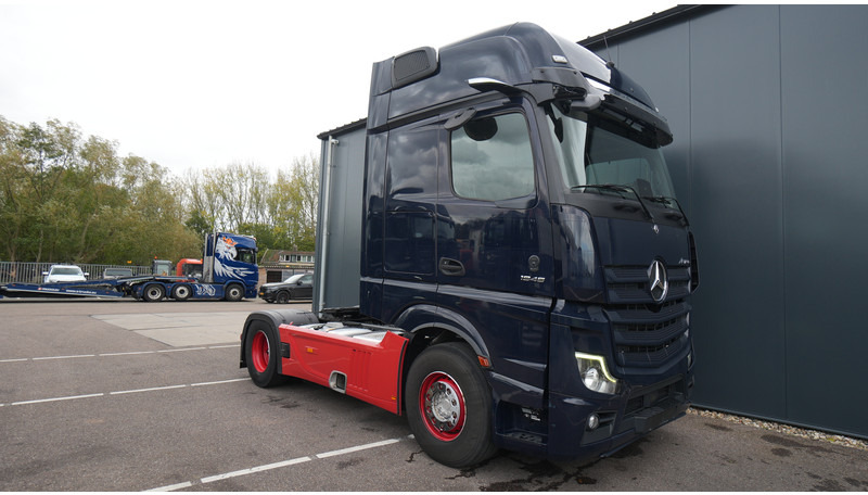 Mercedes-Benz ACTROS 1945 GIGASPACE 747.600KM - Tracteur routier: photos 4 Mercedes-Benz ACTROS 1945 GIGASPACE 747.600KM - Tracteur routier: photos 4