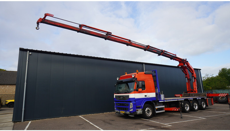 Volvo FM 450 8X4 FLATBED WITH GORMACH 3400E6 CRANE - Camion grue: photos 2 Volvo FM 450 8X4 FLATBED WITH GORMACH 3400E6 CRANE - Camion grue: photos 2
