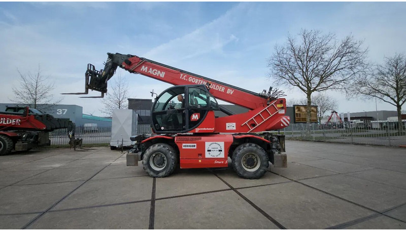 Chargeuse MAGNI 5.25, 2017, Remote, Airco, First owner, 25M: photos 10 Chargeuse MAGNI 5.25, 2017, Remote, Airco, First owner, 25M: photos 10