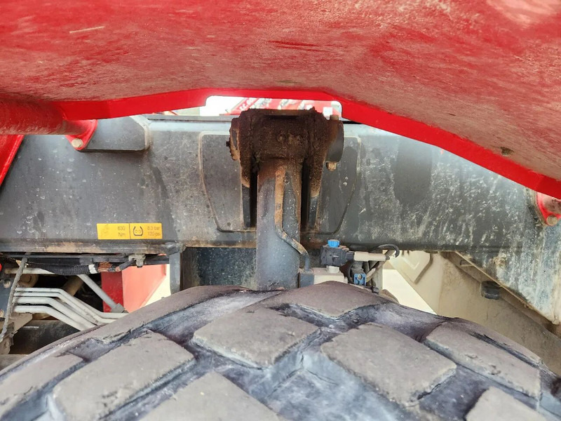 Chargeuse MAGNI 5.25, 2017, Remote, Airco, First owner, 25M: photos 19 Chargeuse MAGNI 5.25, 2017, Remote, Airco, First owner, 25M: photos 19