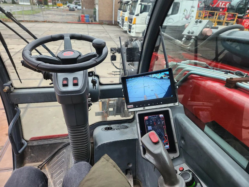 MAGNI RTH5.39S, 39m,8807H, 5000kg, 2016, Airco, Remote, Like new - Chargeuse: photos 2 MAGNI RTH5.39S, 39m,8807H, 5000kg, 2016, Airco, Remote, Like new - Chargeuse: photos 2