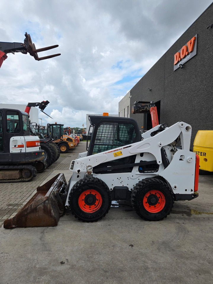 Bobcat S 770 - Chargeuse sur pneus: photos 4 Bobcat S 770 - Chargeuse sur pneus: photos 4