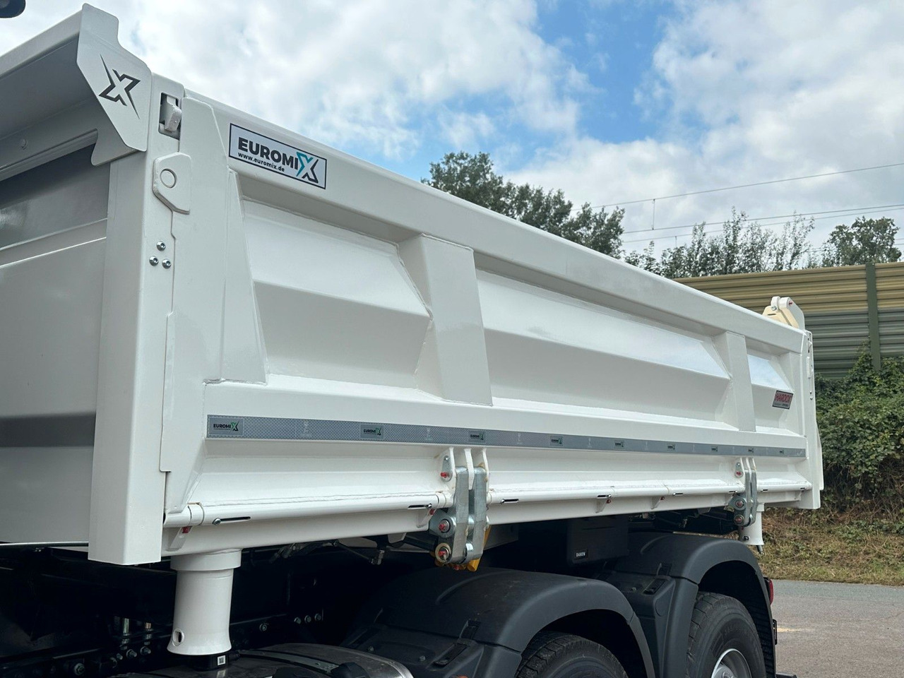 Camion benne, Camion grue MAN TGS 28.440 6x4-4/3-Seiten- Kipper / Hiab 138-3: photos 19