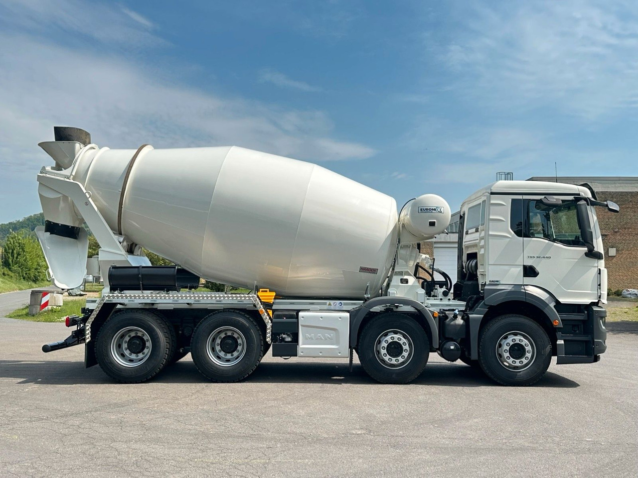 Camion malaxeur MAN TGS 32.440 8x4 / Euromix MTP EM 9 L: photos 10