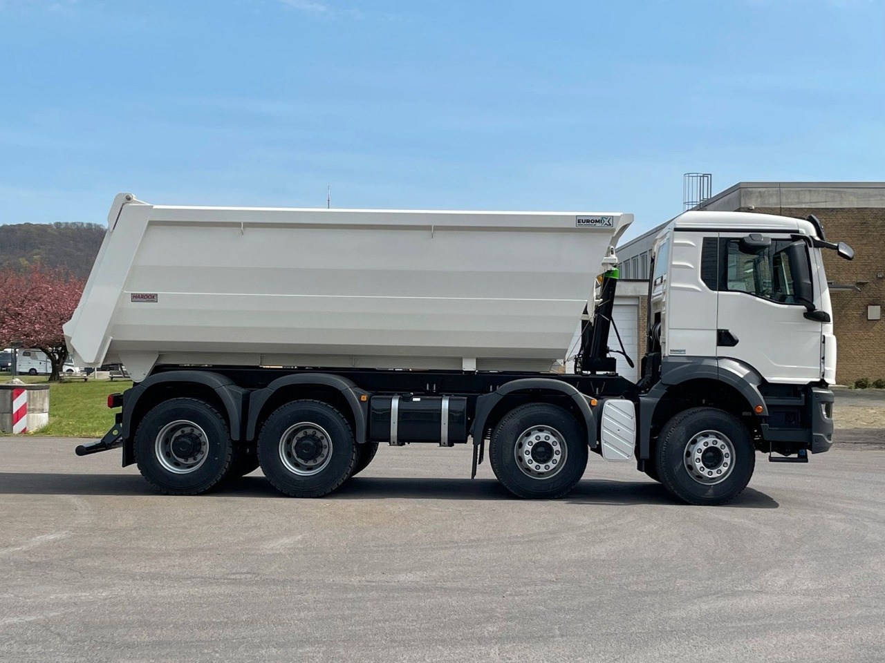 Camion multibenne MAN TGS 41.400 8x4 /  EUROMIX MTP 20m³/ EURO2 Kipper: photos 8