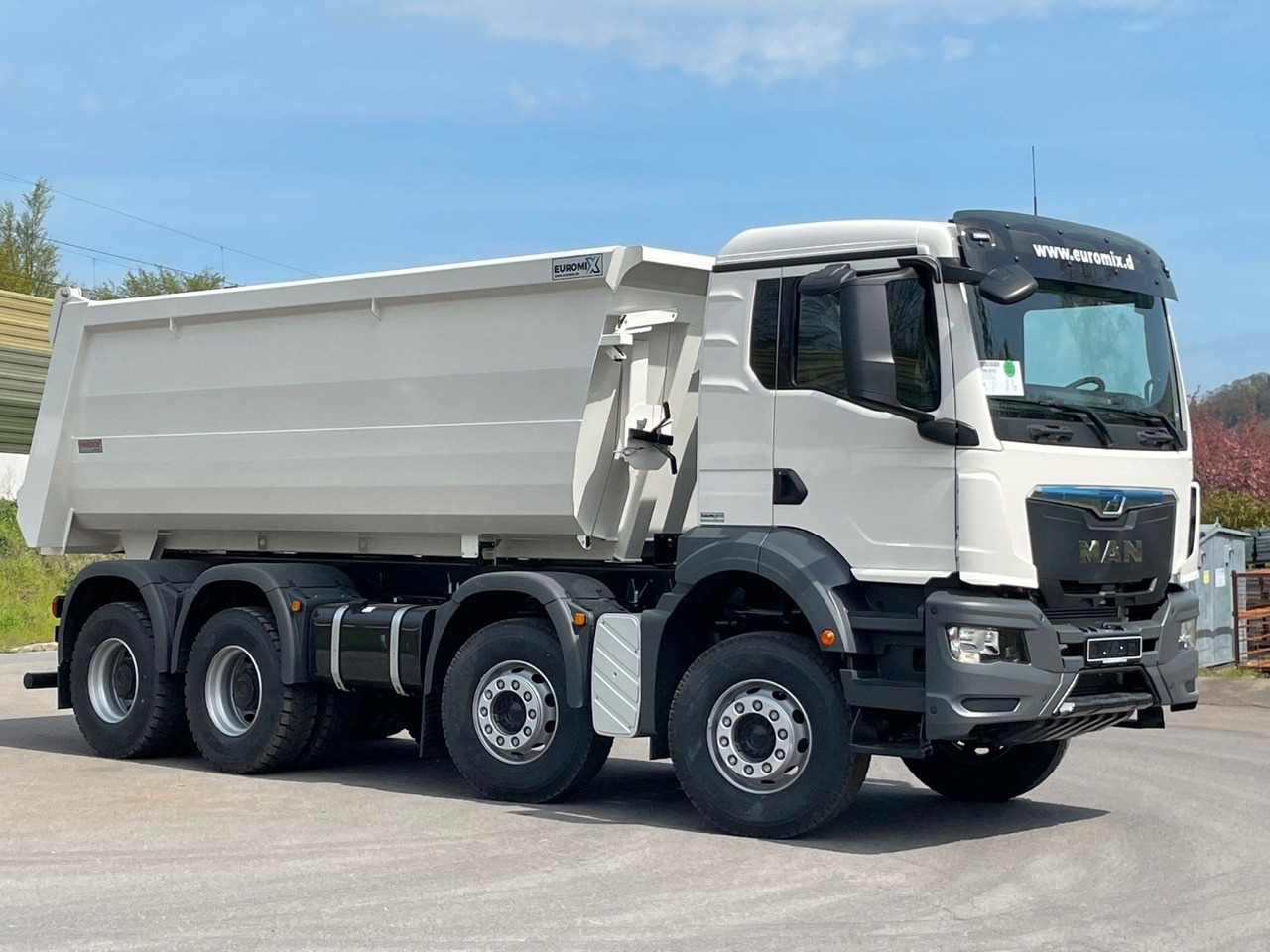 MAN TGS 41.400 8x4 / EUROMIX MTP 20m³/ EURO2 Kipper - Camion benne: photos 1 MAN TGS 41.400 8x4 / EUROMIX MTP 20m³/ EURO2 Kipper - Camion benne: photos 1