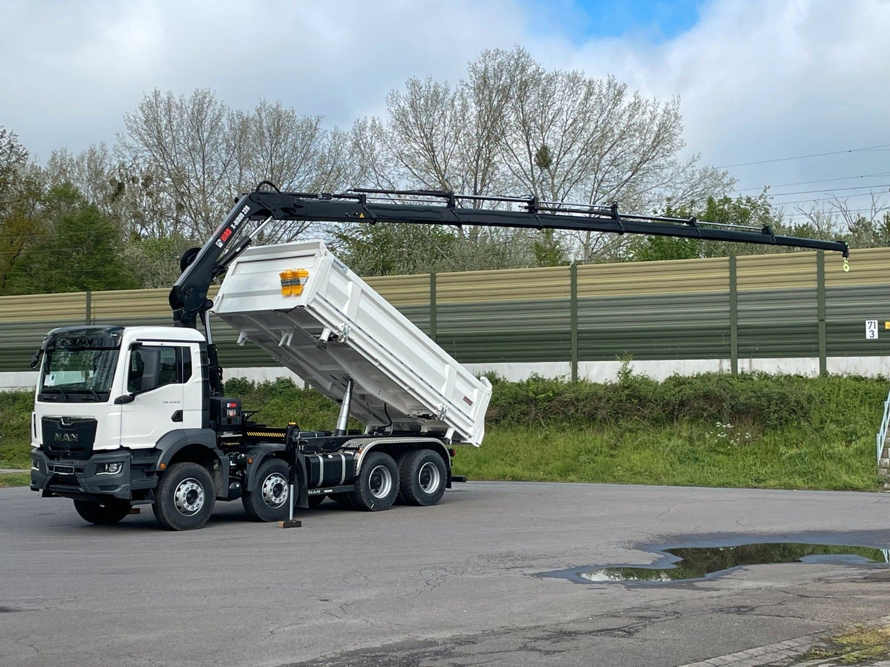 MAN TGS 41.480 8x4/Euro6e Euromix Kipper Hiab 228-6 - Camion benne, Camion grue: photos 1 MAN TGS 41.480 8x4/Euro6e Euromix Kipper Hiab 228-6 - Camion benne, Camion grue: photos 1