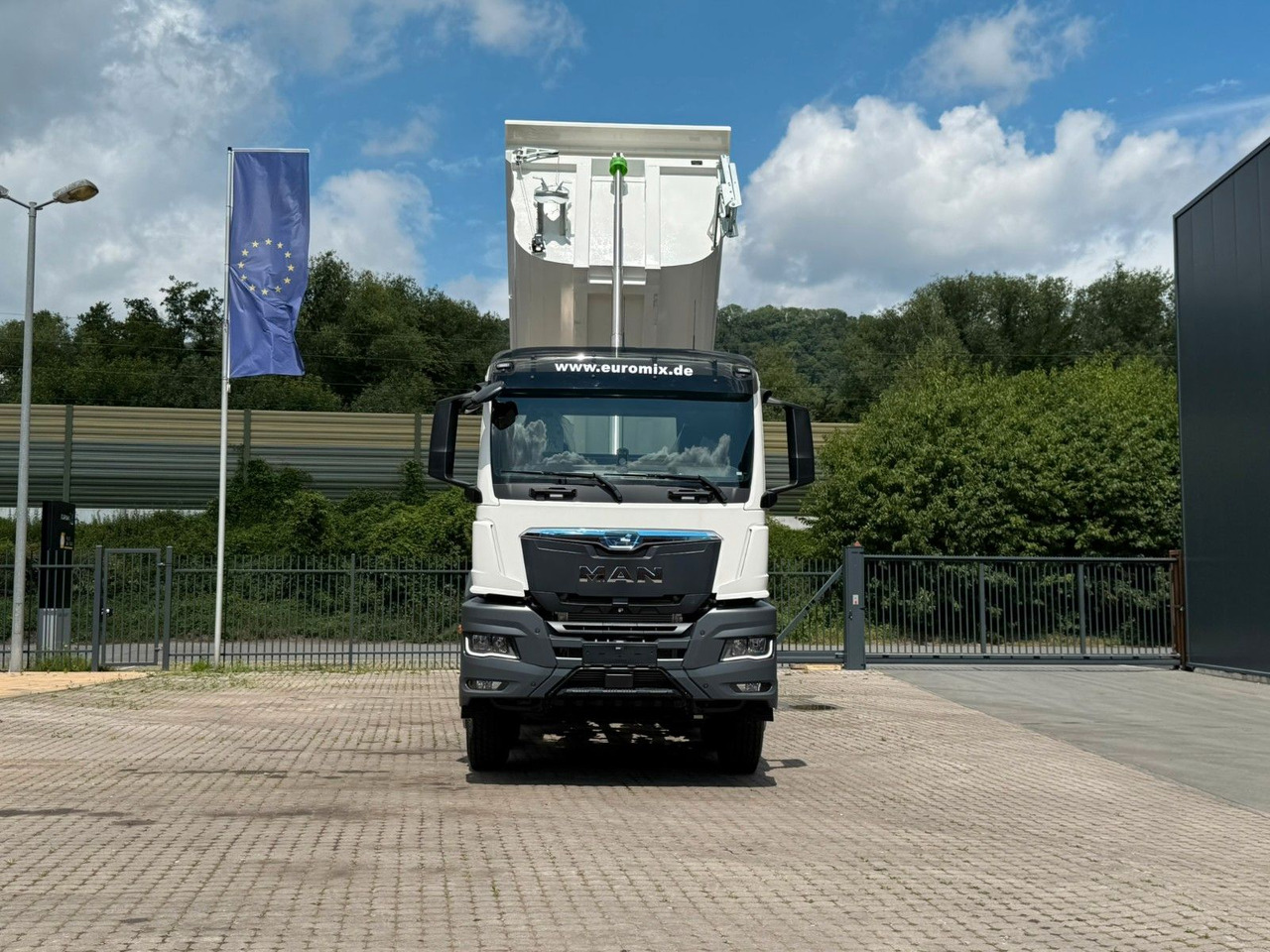 MAN TGS 41.520 BB 8X4 Euromix MuldenKipper  Retarder - crédit-bail MAN TGS 41.520 BB 8X4 Euromix MuldenKipper  Retarder: photos 11