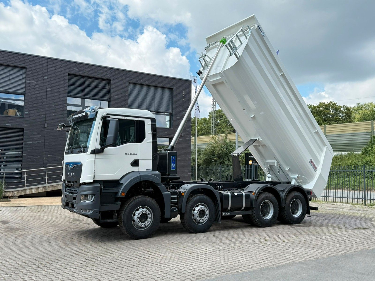 MAN TGS 41.520 BB 8X4 Euromix MuldenKipper  Retarder - crédit-bail MAN TGS 41.520 BB 8X4 Euromix MuldenKipper  Retarder: photos 13