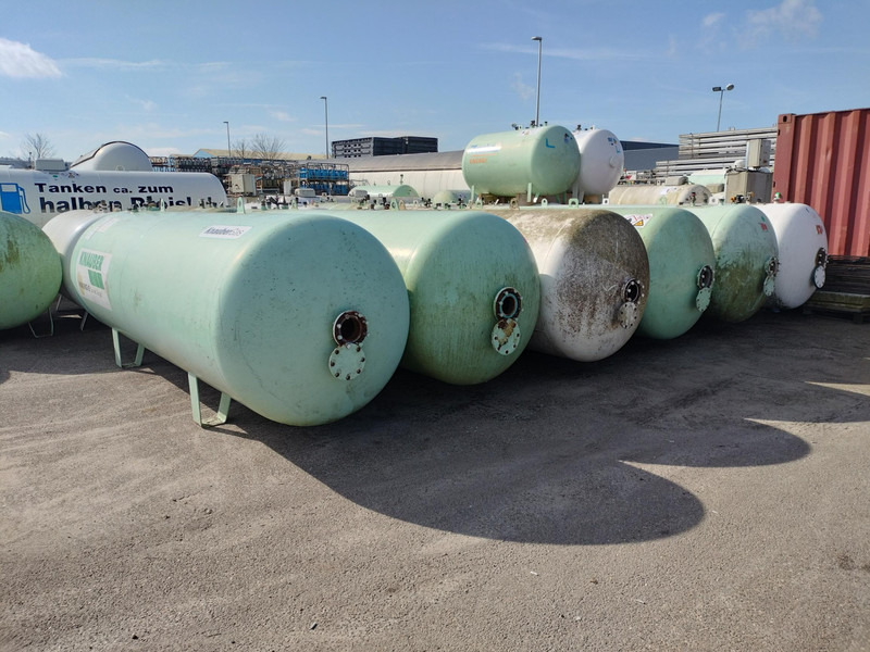 De Visser used 2700L & 4850L gastanks - Gas, Gaz, LPG, GPL, Propane, Butane tanks aboveground Used tanks - Réservoir de carburant: photos 3 De Visser used 2700L & 4850L gastanks - Gas, Gaz, LPG, GPL, Propane, Butane tanks aboveground Used tanks - Réservoir de carburant: photos 3