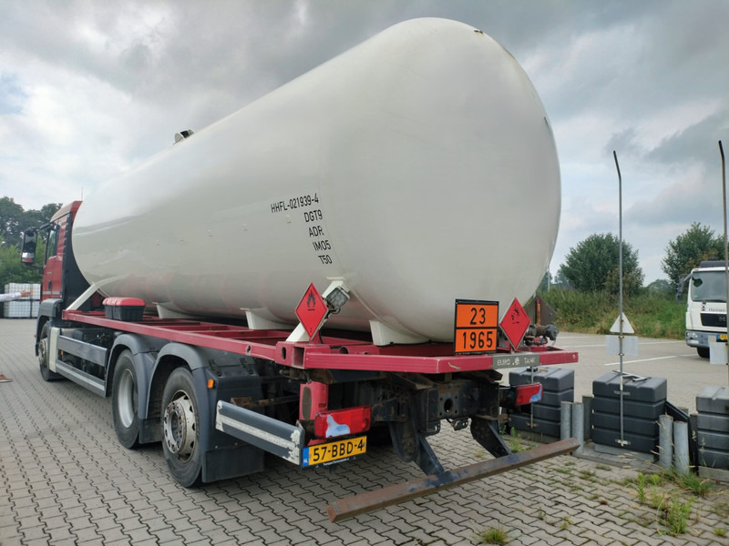 MAN TGS 26.400 6x2-4 LL 26900 Liter Gas tank truck ID 2.168 Rootselaar, flowmeter, pump - Camion citerne: photos 5 MAN TGS 26.400 6x2-4 LL 26900 Liter Gas tank truck ID 2.168 Rootselaar, flowmeter, pump - Camion citerne: photos 5