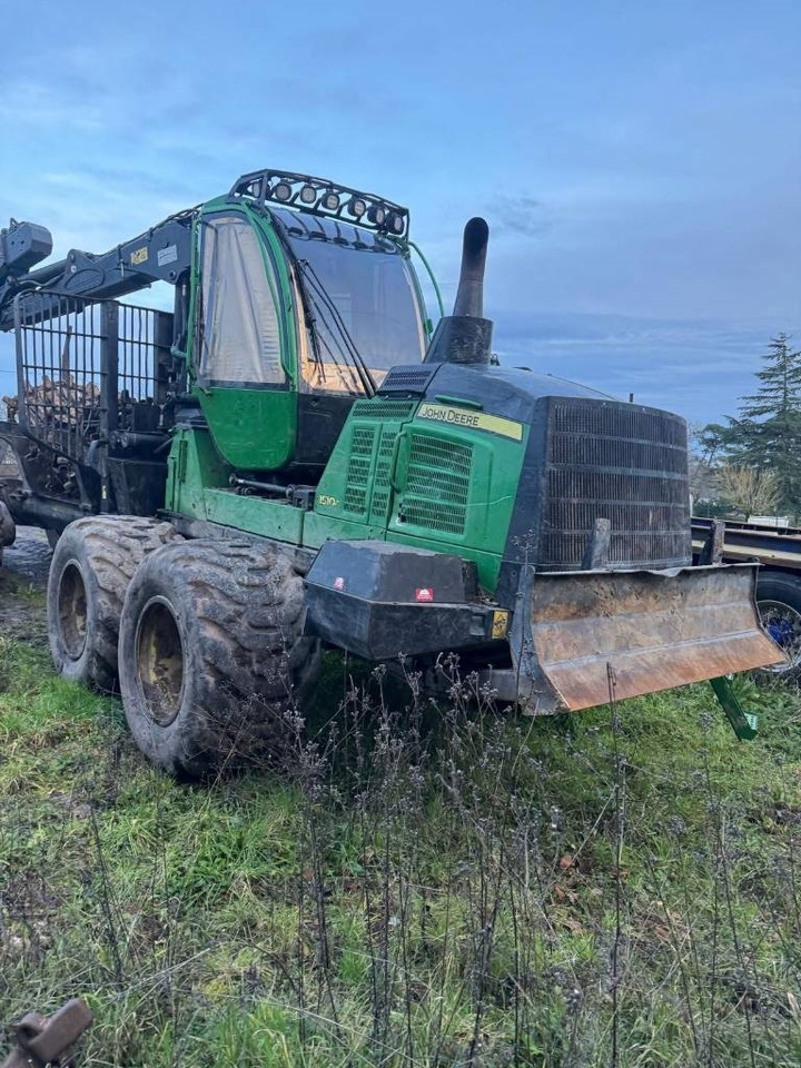 John Deere 1510G - Porteur: photos 1 John Deere 1510G - Porteur: photos 1