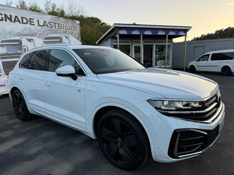 Volkswagen Touareg R-Line TDI 286HP, 4.000km, 2024 - SUV: photos 1 Volkswagen Touareg R-Line TDI 286HP, 4.000km, 2024 - SUV: photos 1