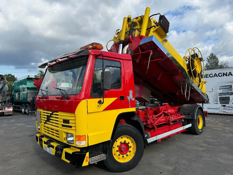 Volvo FL 10.320 4x2, 12m3 Sludge & Flushing-Truck, YM: 1990 - Camion hydrocureur: photos 3 Volvo FL 10.320 4x2, 12m3 Sludge & Flushing-Truck, YM: 1990 - Camion hydrocureur: photos 3
