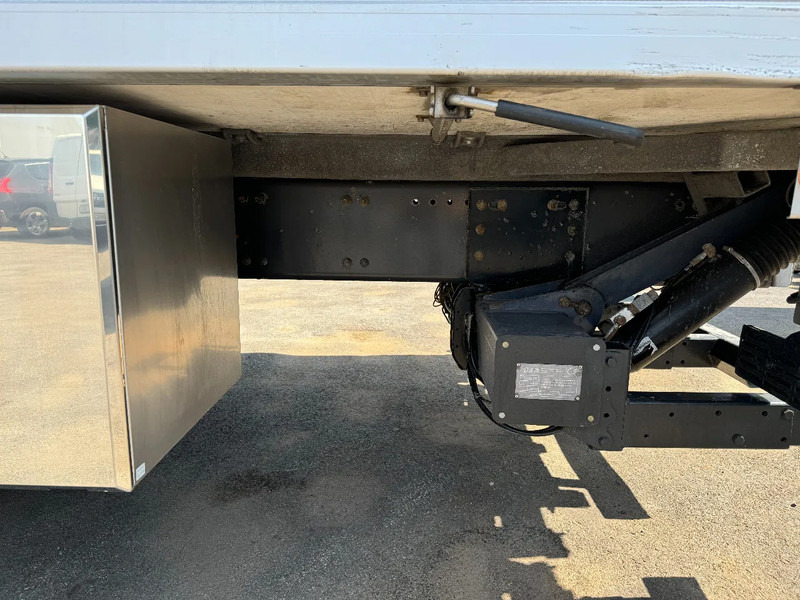 Volvo FM 330 6x2*4, Euro 6, REF-truck, 2019 - Camion frigorifique: photos 5 Volvo FM 330 6x2*4, Euro 6, REF-truck, 2019 - Camion frigorifique: photos 5
