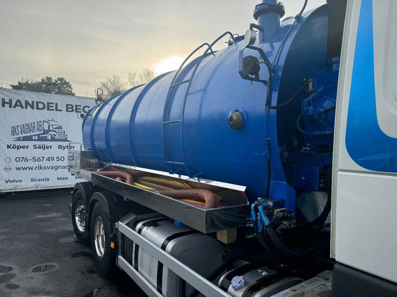 Camion hydrocureur Volvo FM 420 6x2*4, 15m3 Sludge / Vacuum-truck, 2010: photos 16 Camion hydrocureur Volvo FM 420 6x2*4, 15m3 Sludge / Vacuum-truck, 2010: photos 16