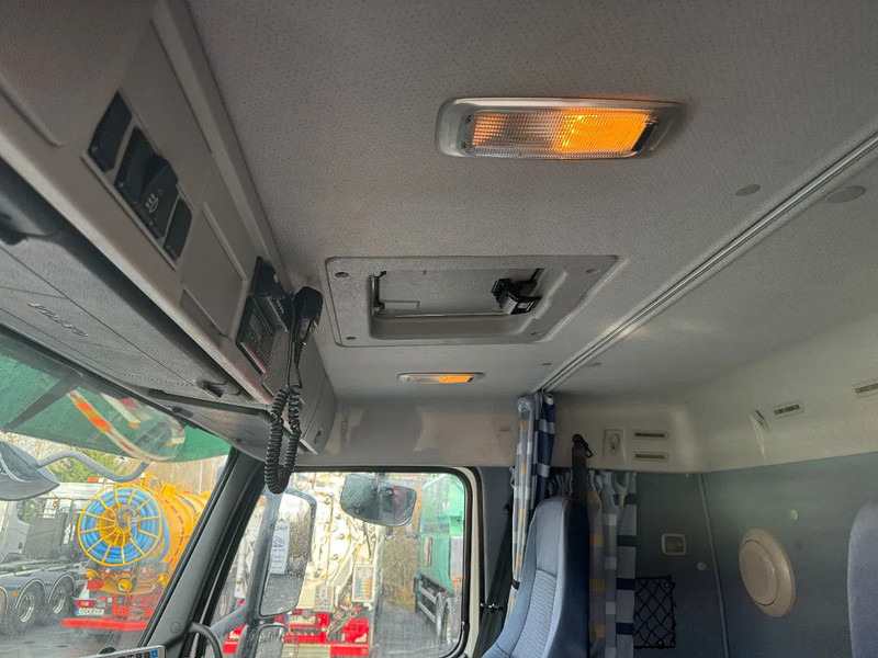 Camion hydrocureur Volvo FM 420 6x2*4, 15m3 Sludge / Vacuum-truck, 2010: photos 20 Camion hydrocureur Volvo FM 420 6x2*4, 15m3 Sludge / Vacuum-truck, 2010: photos 20