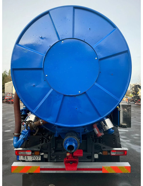 Camion hydrocureur Volvo FM 420 6x2*4, 15m3 Sludge / Vacuum-truck, 2010: photos 7 Camion hydrocureur Volvo FM 420 6x2*4, 15m3 Sludge / Vacuum-truck, 2010: photos 7