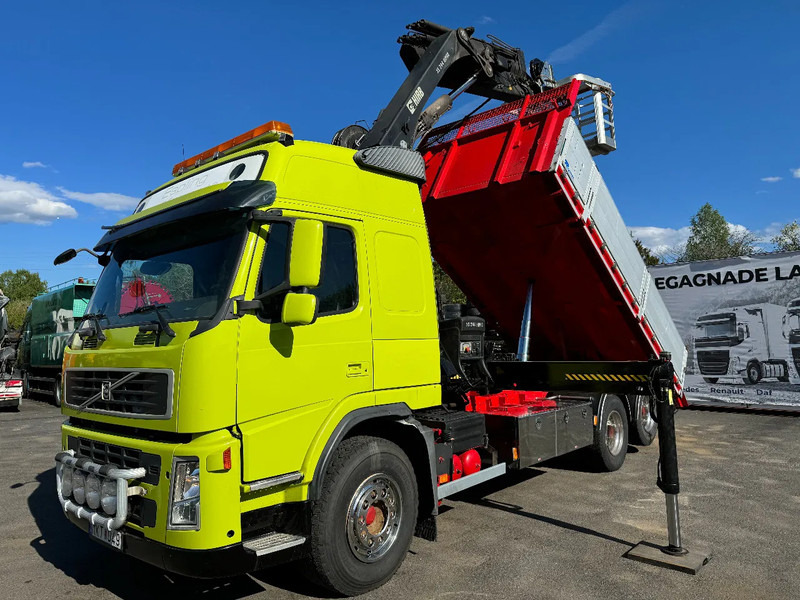 Volvo FM 6x2, Tipper + Crane and Skylift, 2009 - Camion benne, Camion grue: photos 3 Volvo FM 6x2, Tipper + Crane and Skylift, 2009 - Camion benne, Camion grue: photos 3