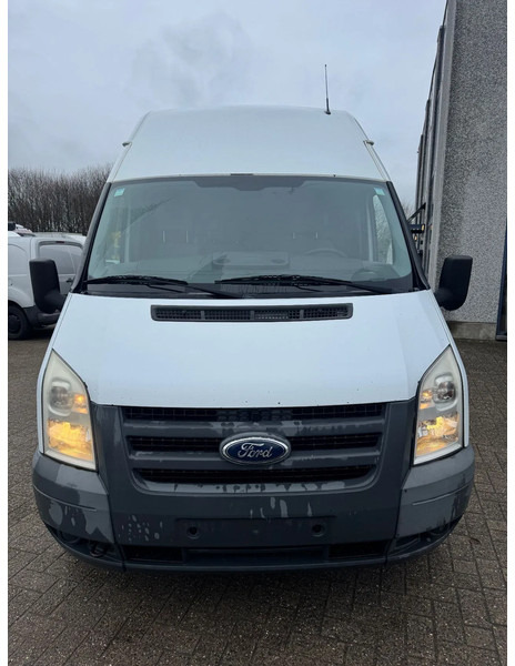 Ford Transit **115T350-BELGIAN VAN-EURO4** - Fourgon utilitaire: photos 2 Ford Transit **115T350-BELGIAN VAN-EURO4** - Fourgon utilitaire: photos 2