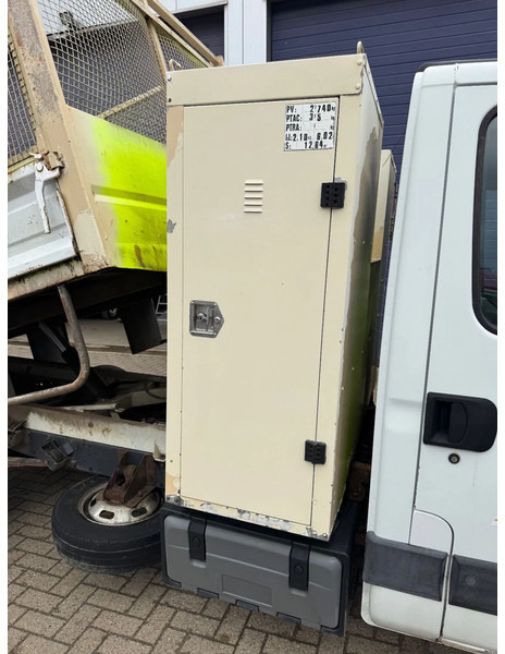 Iveco Daily **35C12-TIPPER-KIPPER** - Utilitaire benne: photos 4 Iveco Daily **35C12-TIPPER-KIPPER** - Utilitaire benne: photos 4