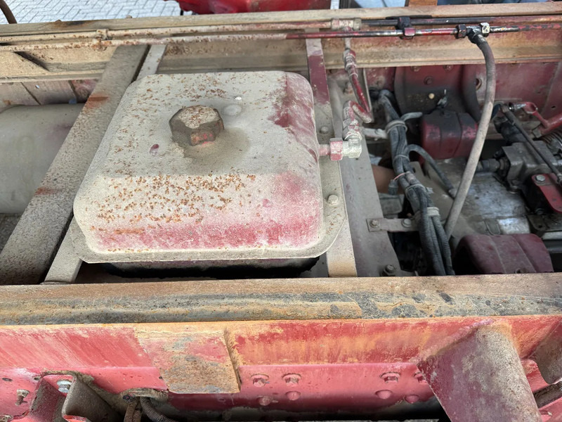 Iveco Eurocargo **120E15-6CYL-FULL STEEL** - Camion benne: photos 4 Iveco Eurocargo **120E15-6CYL-FULL STEEL** - Camion benne: photos 4