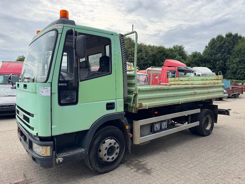 Iveco Eurocargo **80E18-TIPPER** - Camion benne: photos 1 Iveco Eurocargo **80E18-TIPPER** - Camion benne: photos 1