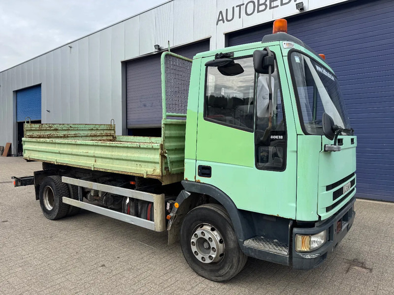 Iveco Eurocargo **80E18-TIPPER** - Camion benne: photos 3 Iveco Eurocargo **80E18-TIPPER** - Camion benne: photos 3