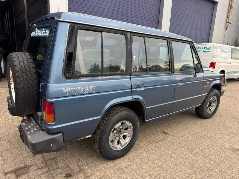 Mitsubishi Pajero **LONG CHASSIS-7SEATS-DIESEL** - Voiture: photos 4 Mitsubishi Pajero **LONG CHASSIS-7SEATS-DIESEL** - Voiture: photos 4