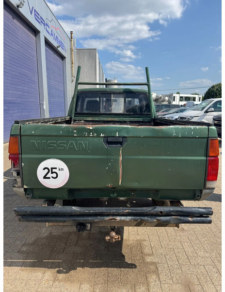 Pick-up Nissan King-cab **DIESEL-4X4**: photos 9