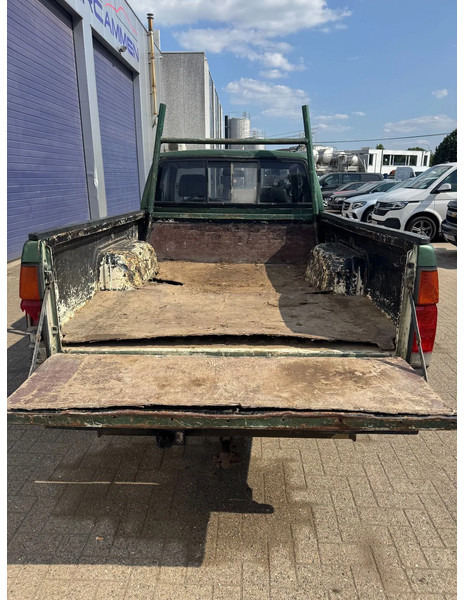 Pick-up Nissan King-cab **DIESEL-4X4**: photos 10