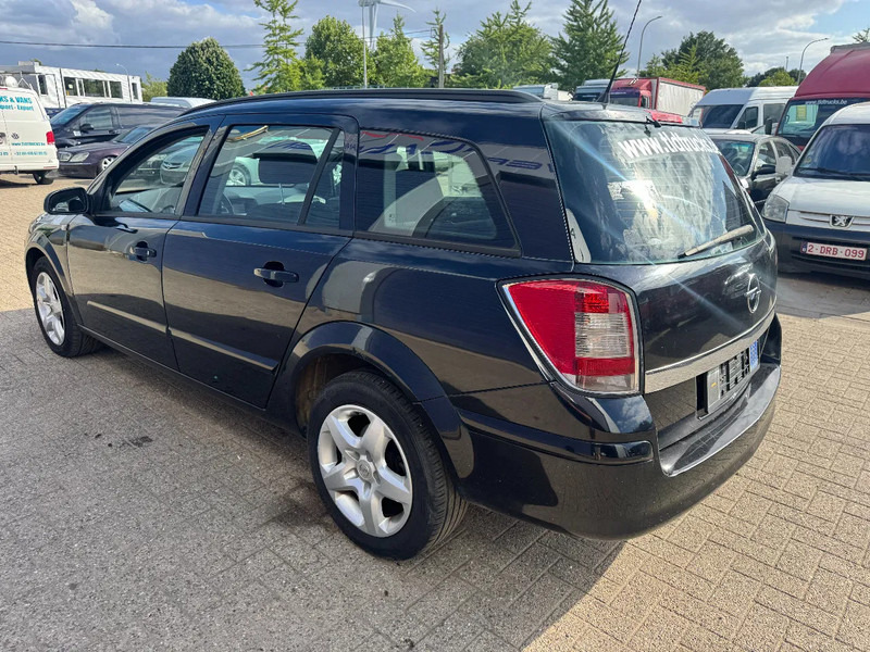 Voiture Opel Astra **1700CDTI-AIRCO-EURO 4**: photos 5