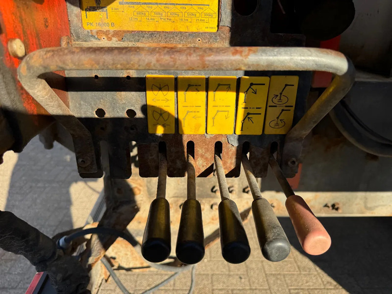 Camion plateau, Camion grue Volvo FM 10.360 **BELGIAN TRUCK-FULL STEEL-PALFINGER PK16000**: photos 12 Camion plateau, Camion grue Volvo FM 10.360 **BELGIAN TRUCK-FULL STEEL-PALFINGER PK16000**: photos 12