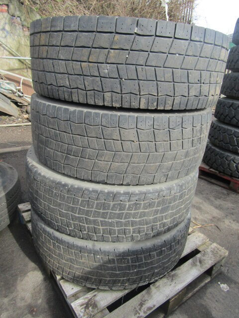 315/70/22.5 ‘ALCOA’ 4 ALLOYS DRIVE PATTERN - Pneu pour Camion: photos 2 315/70/22.5 ‘ALCOA’ 4 ALLOYS DRIVE PATTERN - Pneu pour Camion: photos 2