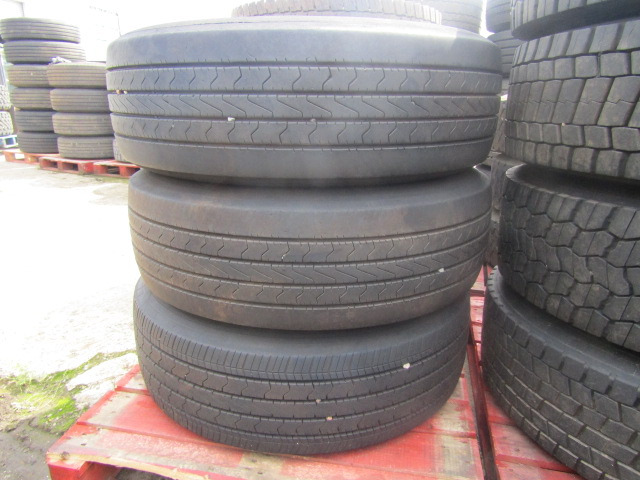 315/70/22.5 DRIVE AND STEER PATTERN WHEEL AND TYRE - Pneu pour Camion: photos 2 315/70/22.5 DRIVE AND STEER PATTERN WHEEL AND TYRE - Pneu pour Camion: photos 2
