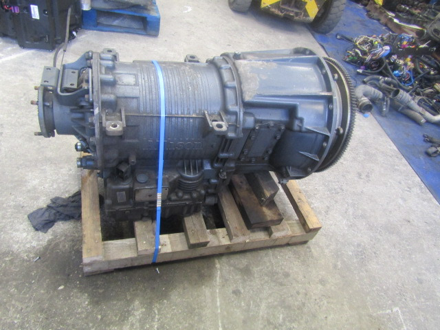 ALLISON 3000 SERIES AUTO GEARBOX MODEL 16A25 / 11DA - Boîte de vitesse pour Véhicule de voirie/ Spécial: photos 4 ALLISON 3000 SERIES AUTO GEARBOX MODEL 16A25 / 11DA - Boîte de vitesse pour Véhicule de voirie/ Spécial: photos 4