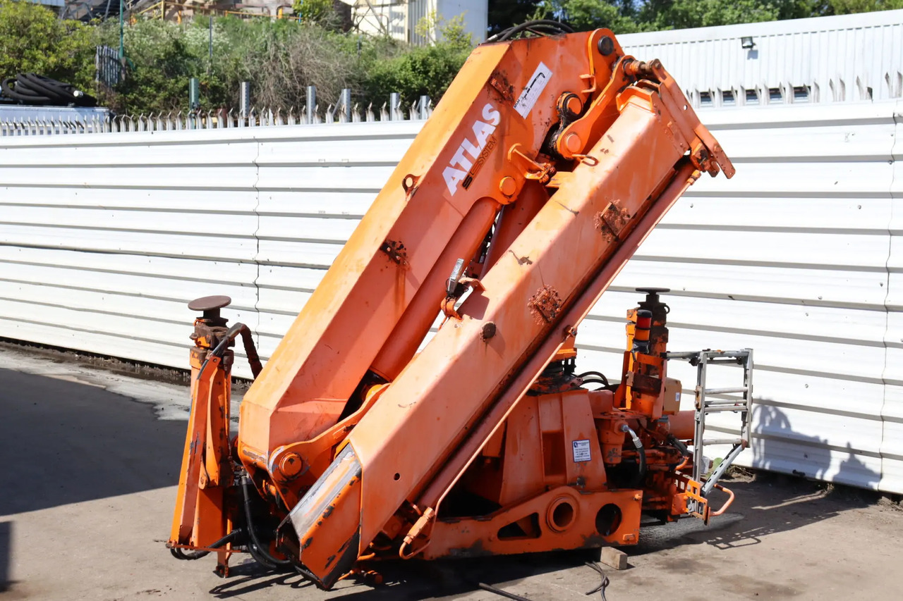 ATLAS 225.2 A2 KNUCKLEBOOM LOADER CRANE (2004) - Grue auxiliaire: photos 2 ATLAS 225.2 A2 KNUCKLEBOOM LOADER CRANE (2004) - Grue auxiliaire: photos 2