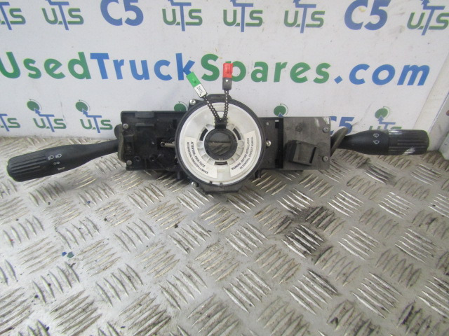 DAF LF 220 INDICATOR / WIPER STALK COMPLETE P/NO 7421535734 / 7421535775 - Cabine et intérieur pour Camion: photos 1 DAF LF 220 INDICATOR / WIPER STALK COMPLETE P/NO 7421535734 / 7421535775 - Cabine et intérieur pour Camion: photos 1