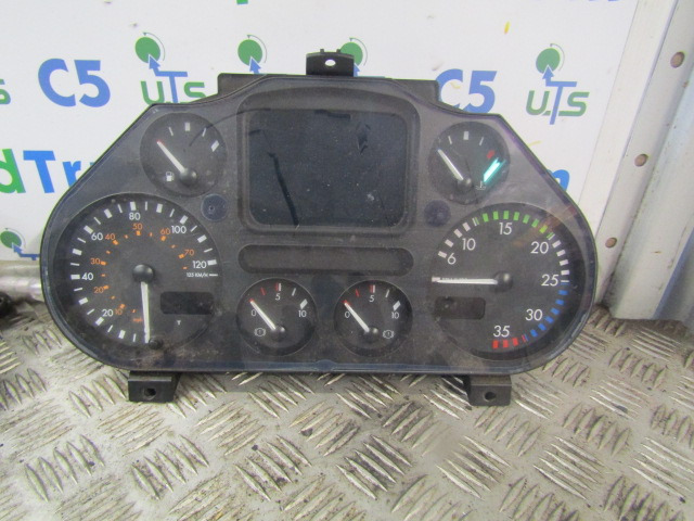 DAF LF 55 CLOCK CLUSTER P/NO 1669866 - Système électrique pour Camion: photos 1 DAF LF 55 CLOCK CLUSTER P/NO 1669866 - Système électrique pour Camion: photos 1