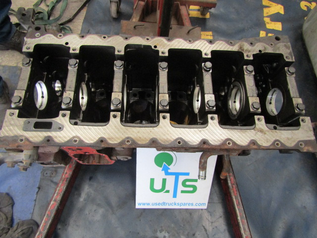 DAF LF 55 EURO 6 PX7-164 ENGINE BLOCK P/NO 499044304 /81-04-070 - Moteur et pièces pour Camion: photos 2 DAF LF 55 EURO 6 PX7-164 ENGINE BLOCK P/NO 499044304 /81-04-070 - Moteur et pièces pour Camion: photos 2