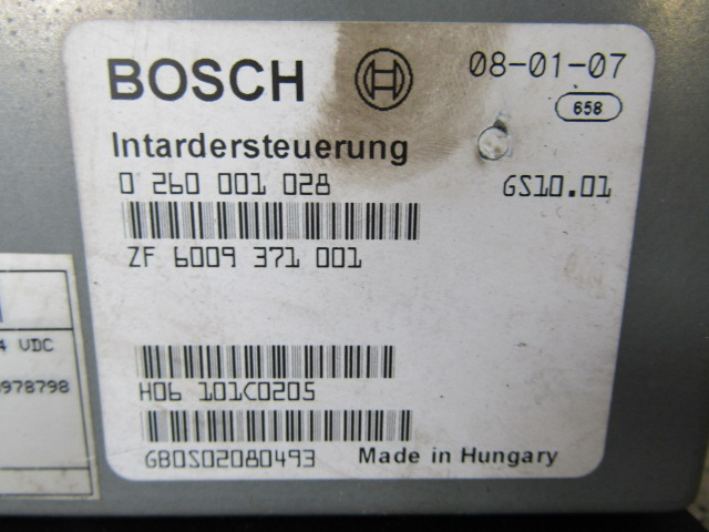 DAF XF 105 INTARDER ECU BOSCH P/NO 0260001028 - Bloc de gestion pour Camion: photos 3 DAF XF 105 INTARDER ECU BOSCH P/NO 0260001028 - Bloc de gestion pour Camion: photos 3