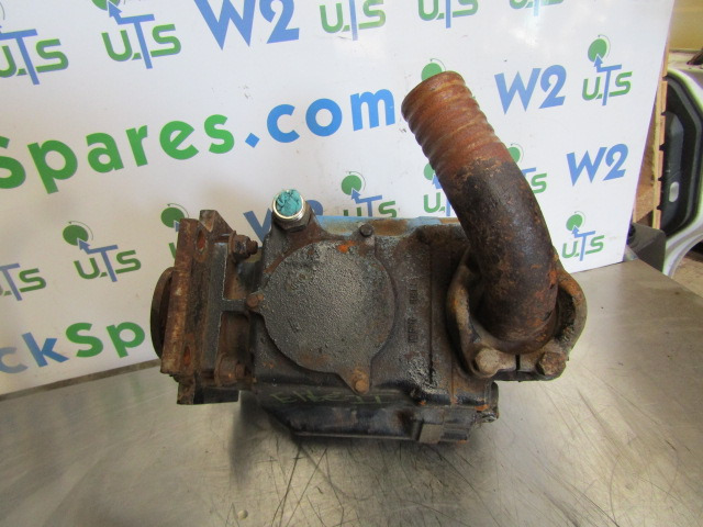 DENNIS ELITE II MAIN HYDRAULIC PUMP - Pompe hydraulique pour Véhicule de voirie/ Spécial: photos 2 DENNIS ELITE II MAIN HYDRAULIC PUMP - Pompe hydraulique pour Véhicule de voirie/ Spécial: photos 2
