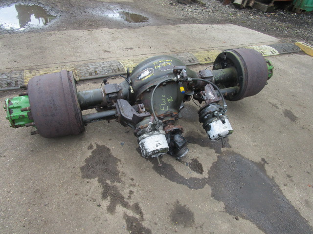 DENNIS ELITE II SPICER REAR AXLE P/NO 981071/ P04217017 - Essieu et pièces pour Véhicule de voirie/ Spécial: photos 1 DENNIS ELITE II SPICER REAR AXLE P/NO 981071/ P04217017 - Essieu et pièces pour Véhicule de voirie/ Spécial: photos 1
