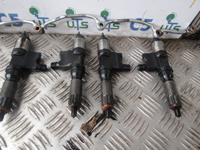 ISUZU 4HK1 INJECTORS DENSO P/NO 8976097886 (SET OF 4) - Préparation du carburant pour Camion: photos 3 ISUZU 4HK1 INJECTORS DENSO P/NO 8976097886 (SET OF 4) - Préparation du carburant pour Camion: photos 3