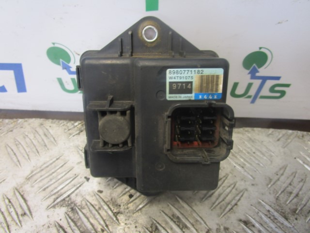 ISUZU N75 (4HK1) ECU / RELAY 8980771182 - Bloc de gestion pour Camion: photos 1 ISUZU N75 (4HK1) ECU / RELAY 8980771182 - Bloc de gestion pour Camion: photos 1